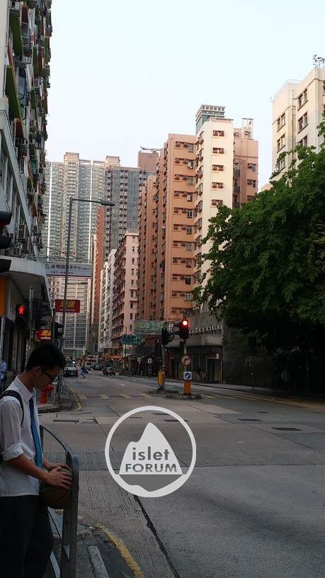 炮仗街pau chung street (1).jpg