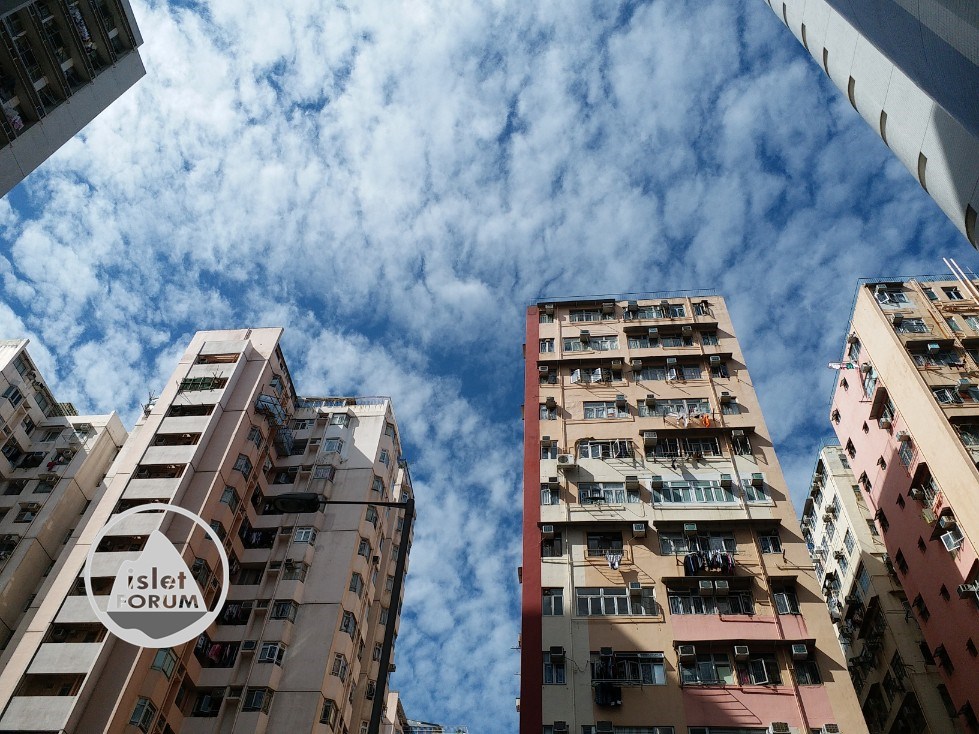 藍天白雲的香港 (1).jpg