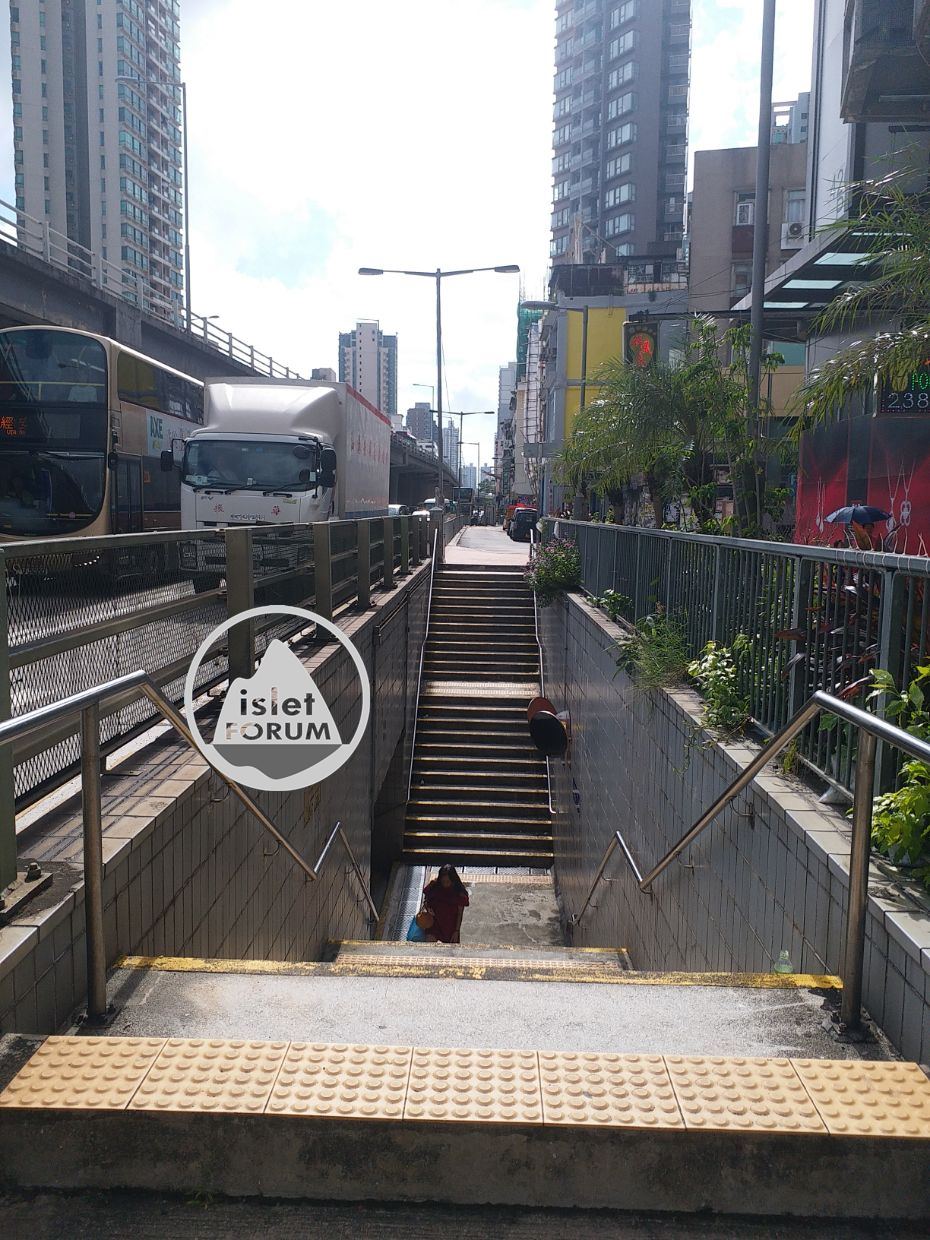 九龍城地下行人隧道 Pedestrian Subway of Kowloon City (18).jpg