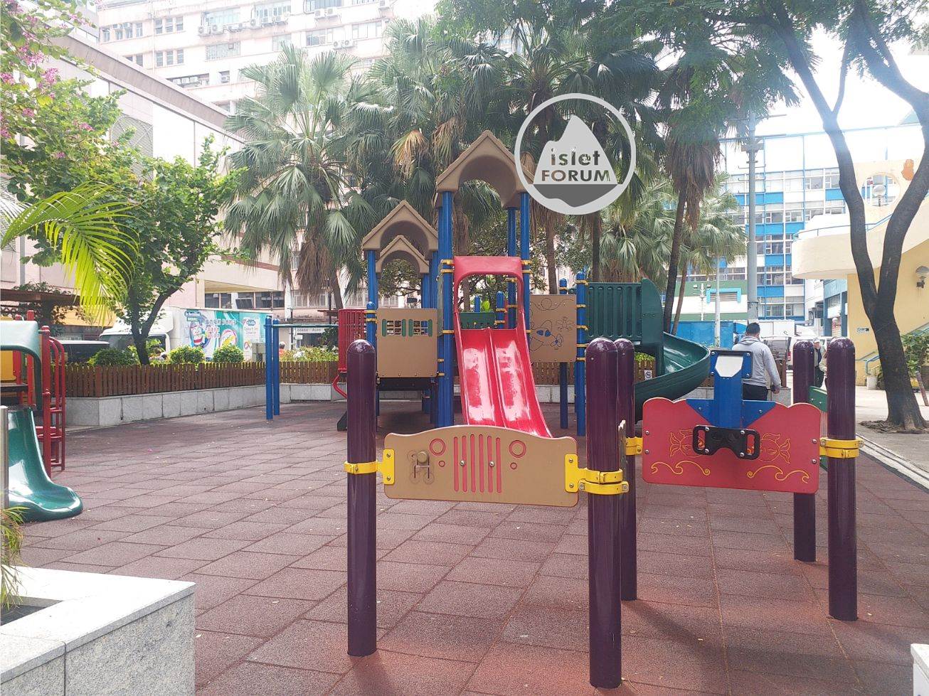 彩虹道遊樂場 Choi Hung Road Playground (5).jpg