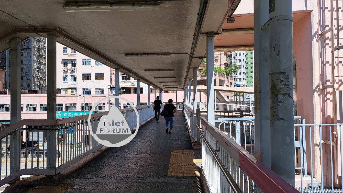 田灣行人天橋tin wan footbridge，小島討論區，isletforum (11).jpg