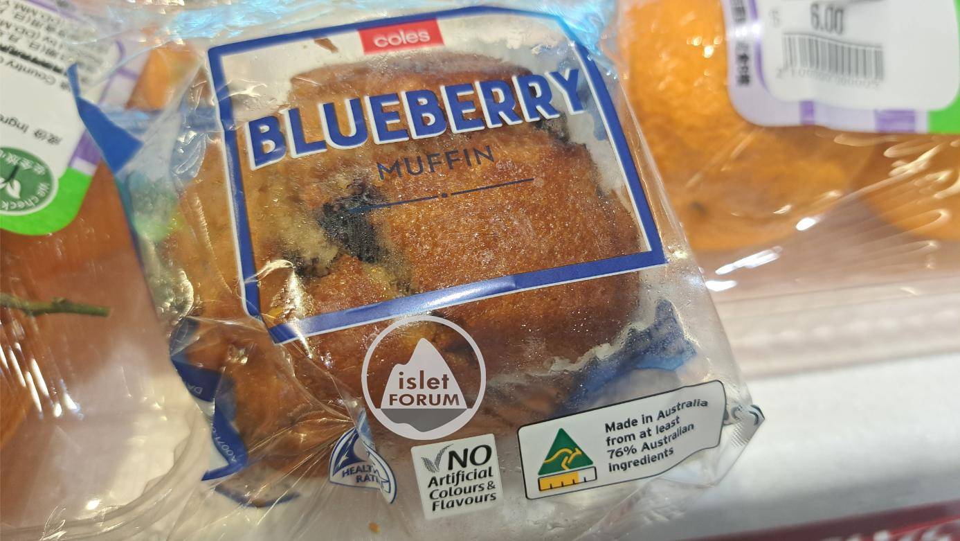 coles blueberry muffin減價賣HK＄16.jpg