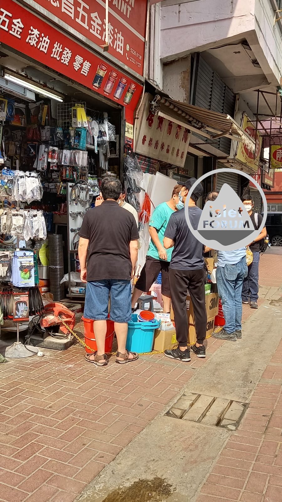 香港人在covid第五波怎樣保護自己商店.jpg